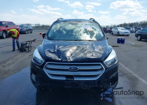 2018 Ford Escape Se from USA, damaged, VIN 1FMCU9GD1JUD48846